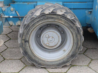 2012-genie-gs-4069-1485251-49014143