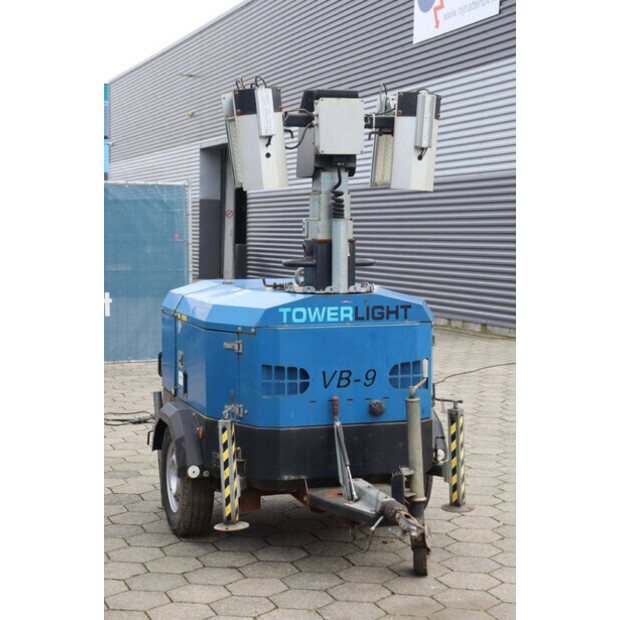 2012 Towerlight VB9LR-1451-49014196