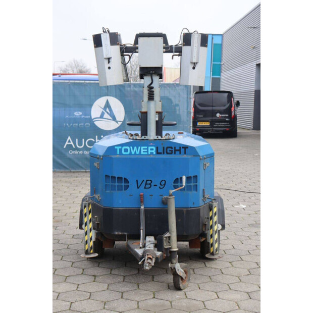 2012 Towerlight VB9LR-1451-49014197