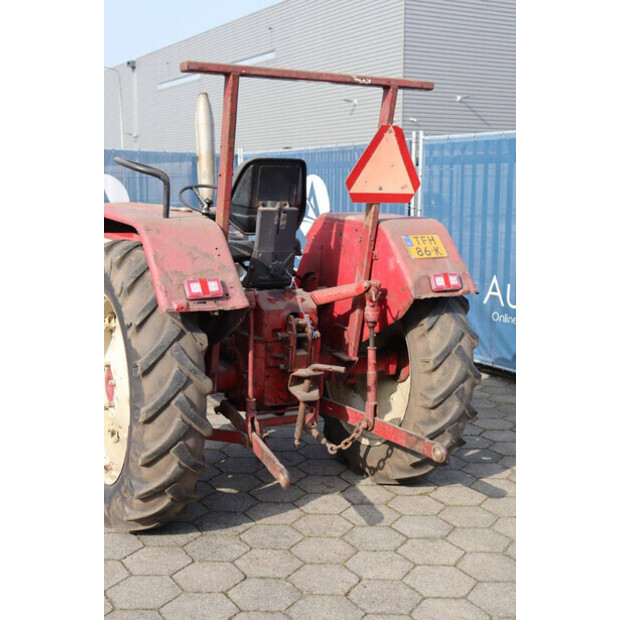 1972 MC Cormick 353-49014350