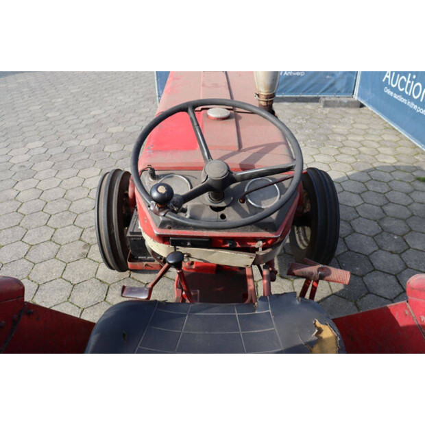 1972 MC Cormick 353-49014355