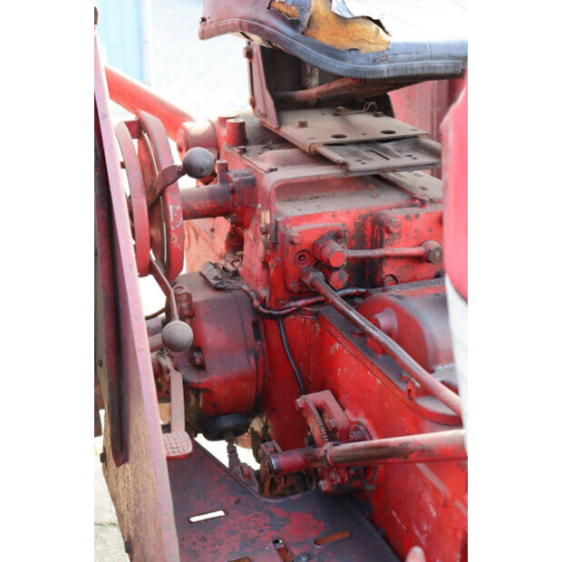 1972 MC Cormick 353-49014366
