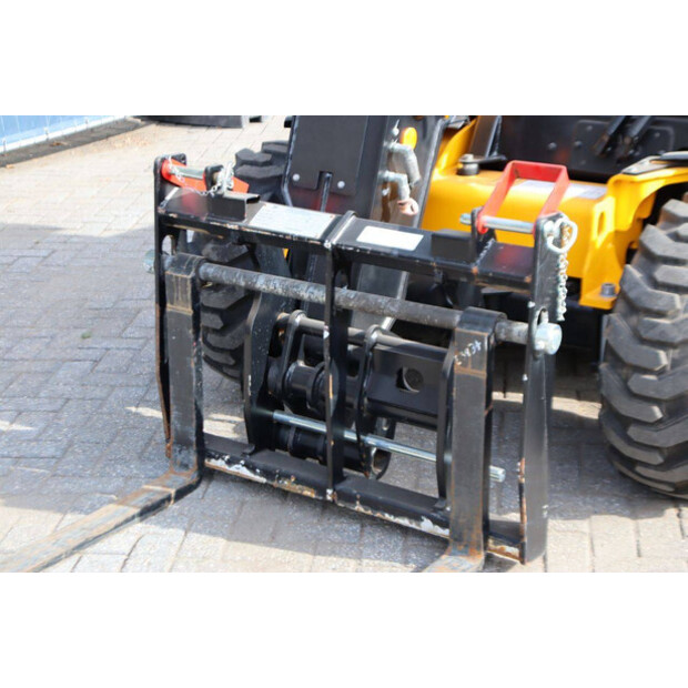 2023 JCB 514-40 CON-49014752