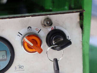 2010-jmg-mc-25-49014913