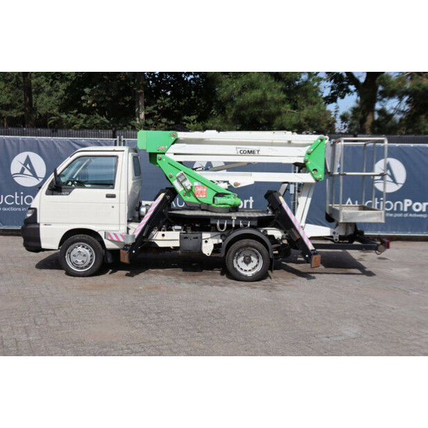 2018 كوميت 78FT00040-49014973