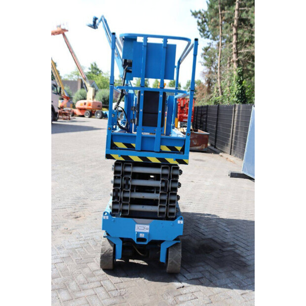 2011 Genie GS-3232-49015069