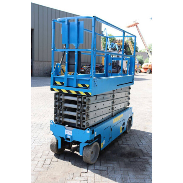 2011 Genie GS-3232-49015070