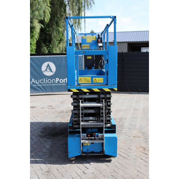 2011 Genie GS-3232-49015072