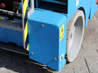 2011-genie-gs-3232-1485276-49015075