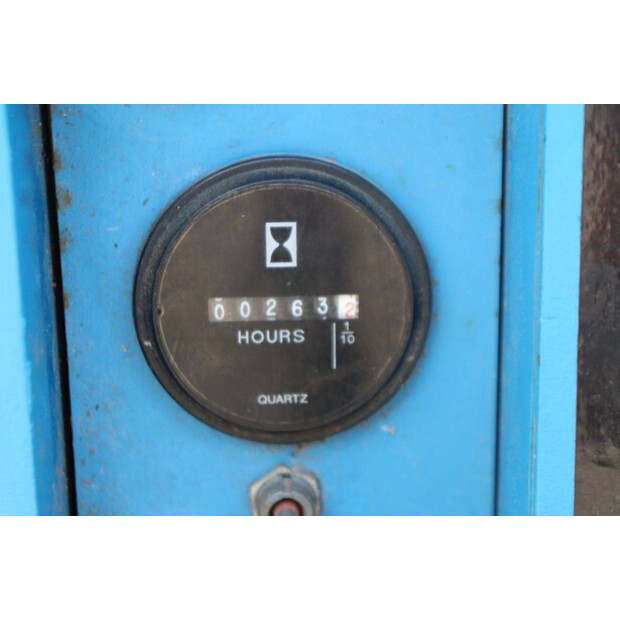 2011 Genie GS-3232-49015079