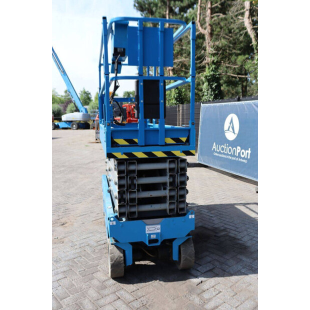 2011 Genie GS-3232-49015080
