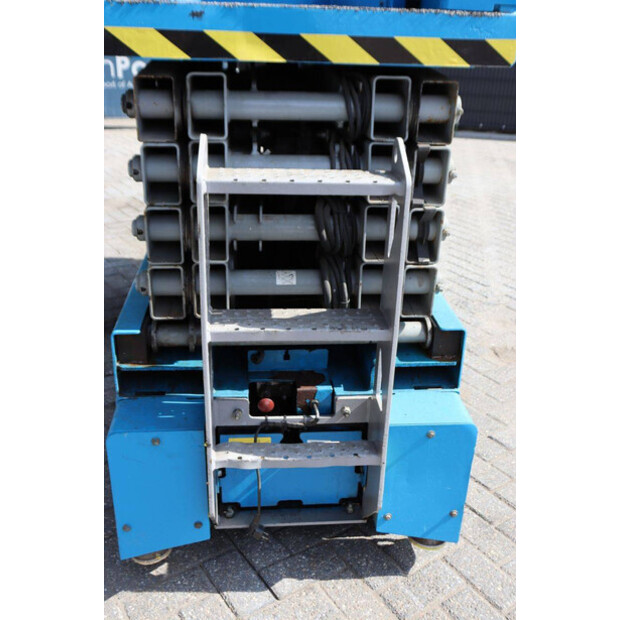 2011 Genie GS-3232-49015081
