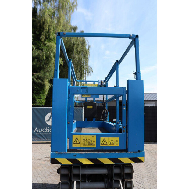 2011 Genie GS-3232-49015082