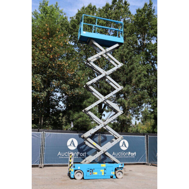 2011 Genie GS-3232-49015090