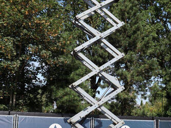 2011-genie-gs-3232-1485276-49015090