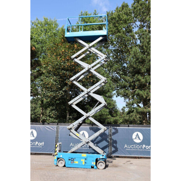 2011 Genie GS-3232-49015092