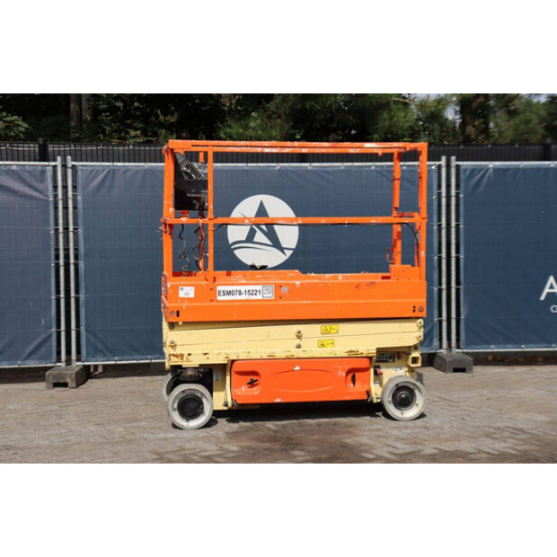 2015 JLG 1930-ES-49015135