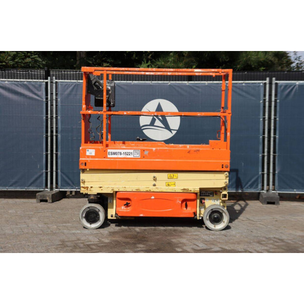 2015 JLG 1930-ES-49015136