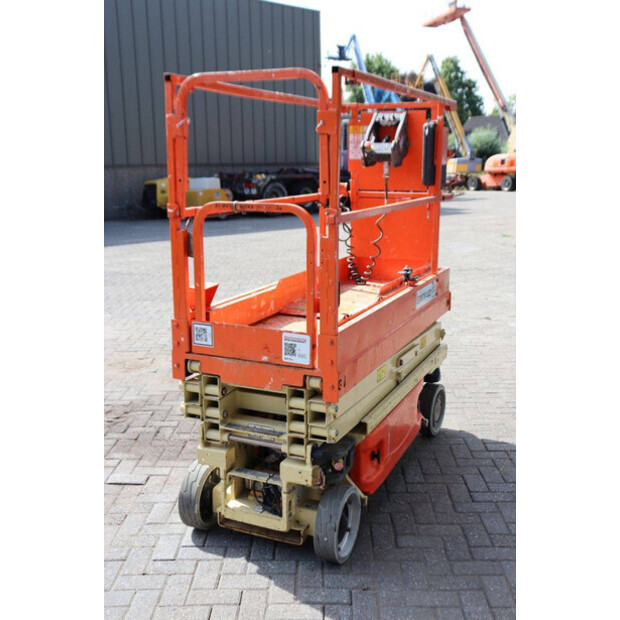 2015 JLG 1930-ES-49015140
