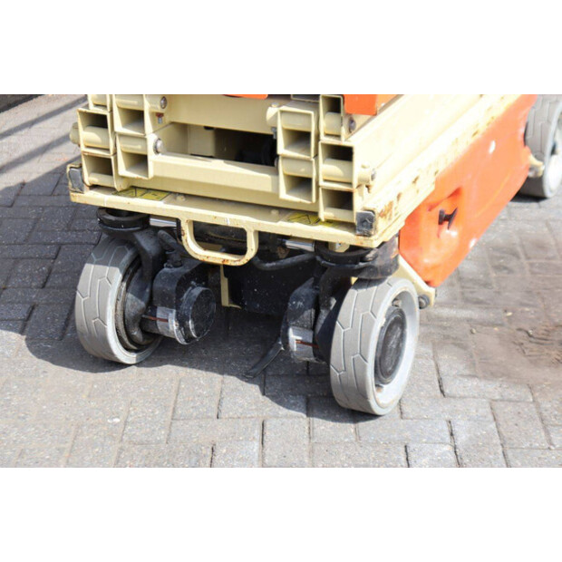 2015 JLG 1930-ES-49015145