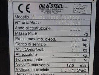 2009-oil-steel-snake-2010-compact-49015277