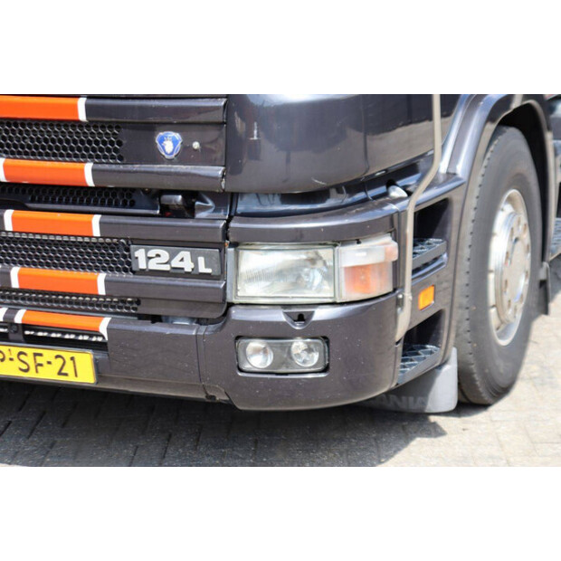 2001 Scania T124-49015388