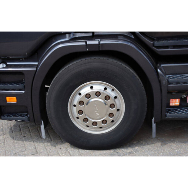 2001 Scania T124-49015392