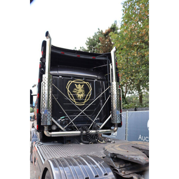 2001 Scania T124-49015397