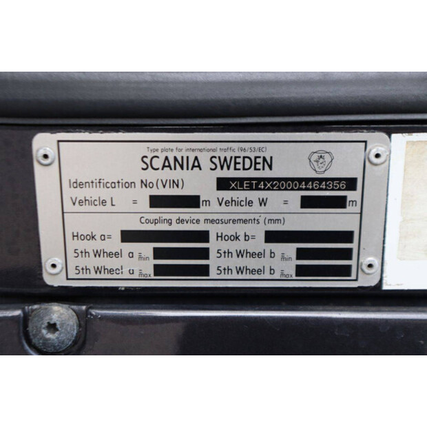 2001 Scania T124-49015404