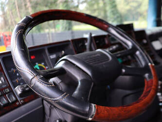 2001-scania-t124-49015413
