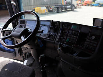 2001-scania-t124-49015431