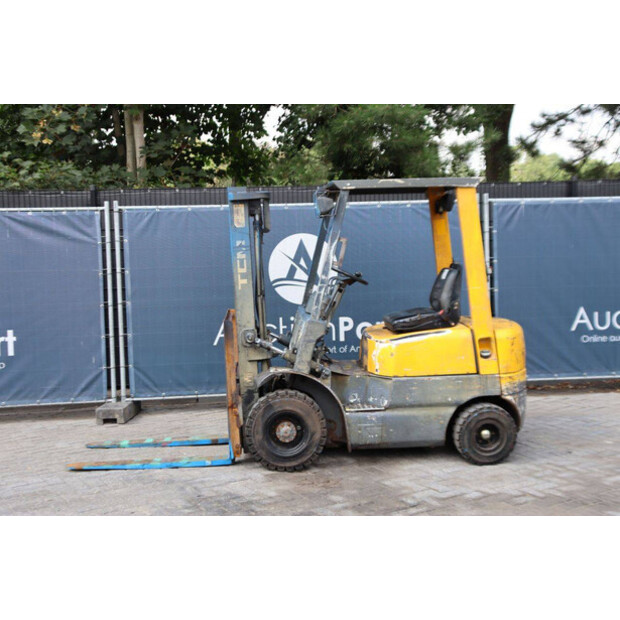 TCM FHD15Z8-49015518