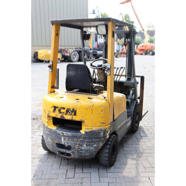 TCM FHD15Z8-49015522
