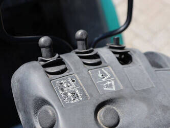 2017-mitsubishi-fg25n-49015624