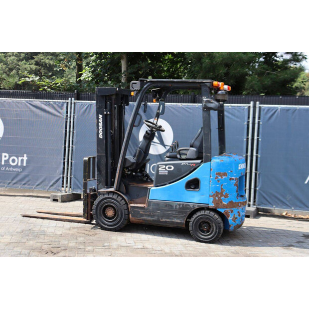 2020 Doosan D20SC-5-49015636