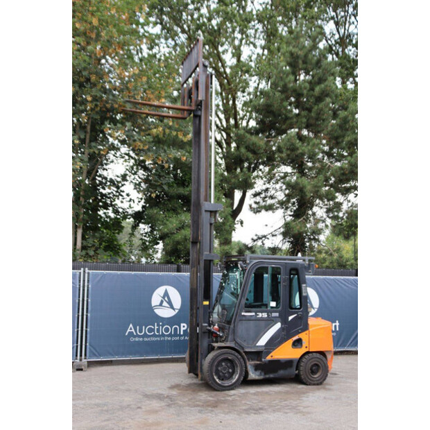 2020 Doosan D35C-7-49015718