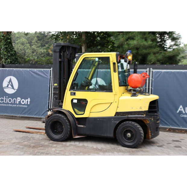 2013 Hyster H4.2-49015725