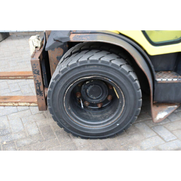2013 Hyster H4.2-49015736