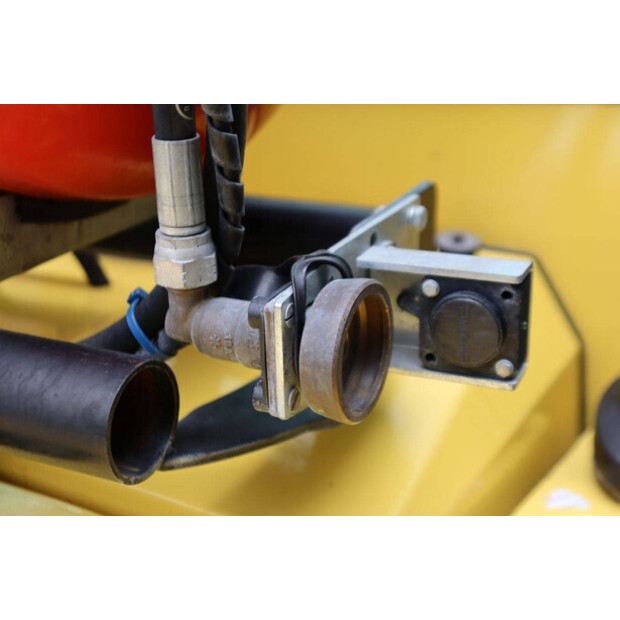 2013 Hyster H4.2-49015742