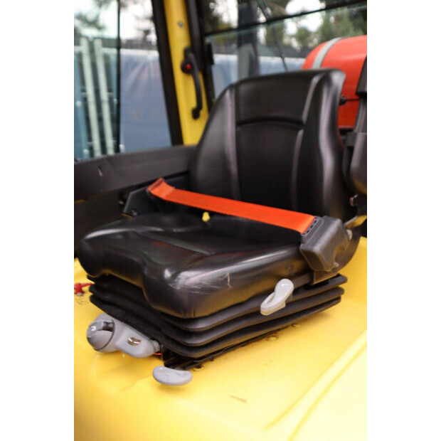2013 Hyster H4.2-49015745