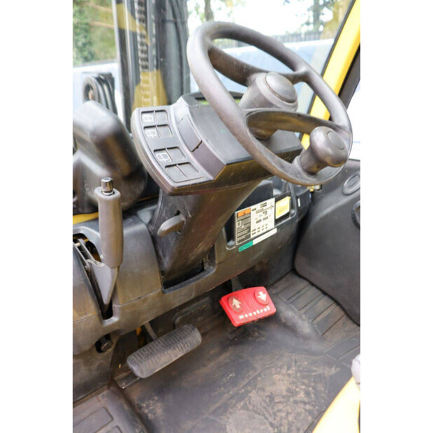 2013 Hyster H4.2-49015746