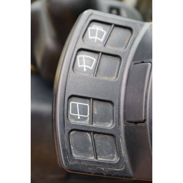 2013 Hyster H4.2-49015756