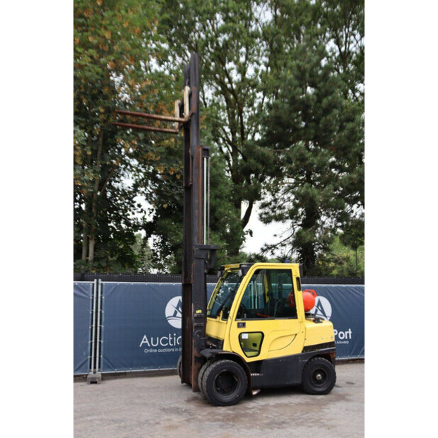 2013 Hyster H4.2-49015760