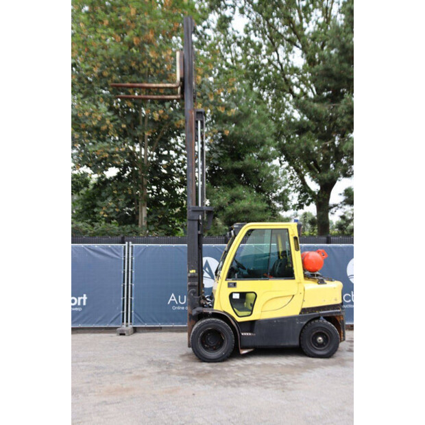 2013 Hyster H4.2-49015761