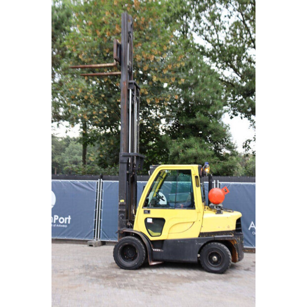 2013 Hyster H4.2-49015762
