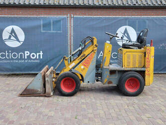 2008-knikmops-90-1485295-49015847