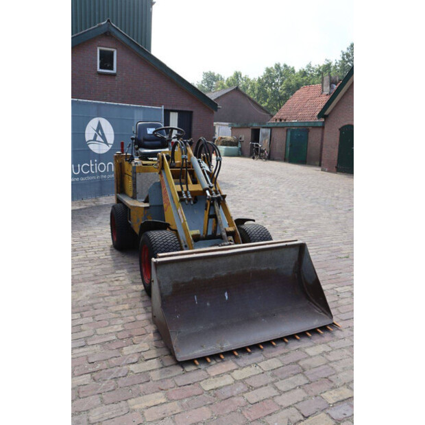 2008 Knikmops 90-49015852