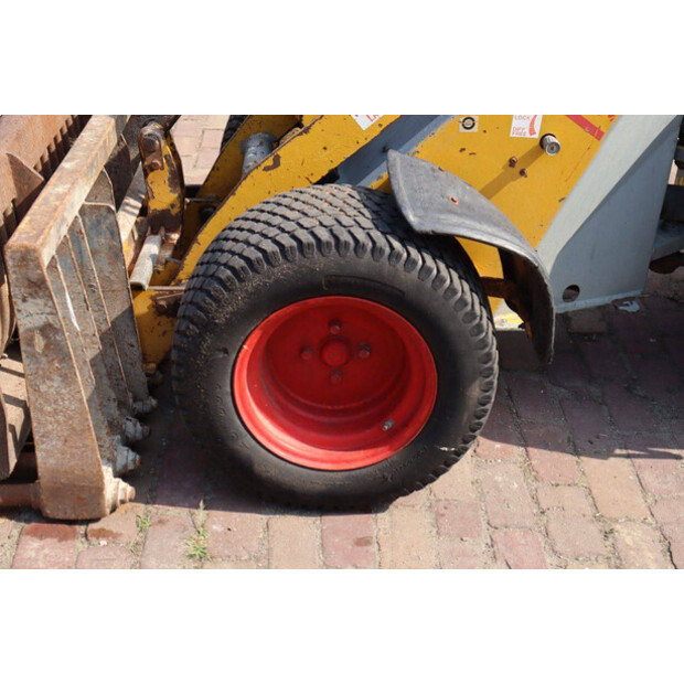 2008 Knikmops 90-49015860