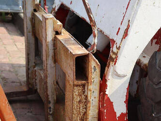 bobcat-741-1485296-49015906