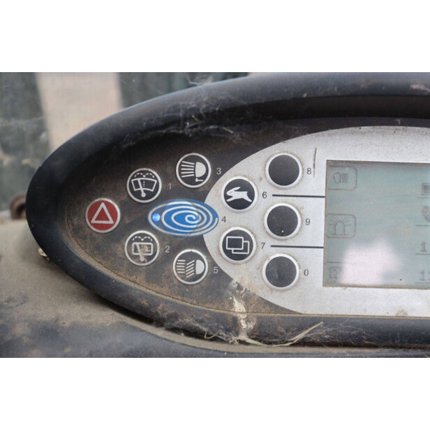 2019 Still RX70-35-49015980